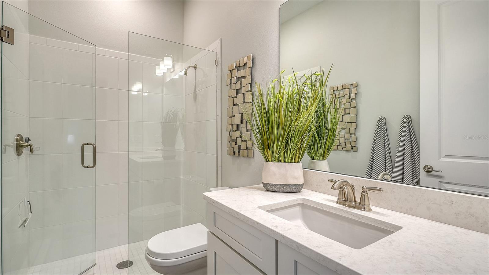 15015 VEROLE PL — photo 37