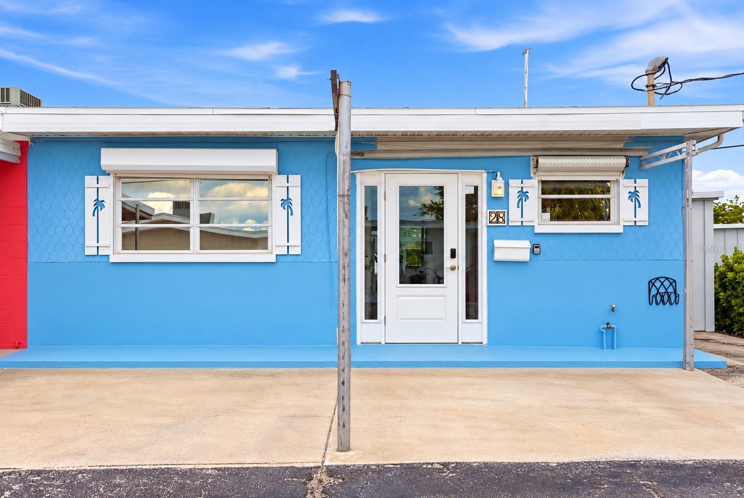 28 SEASIDE CT — photo 2