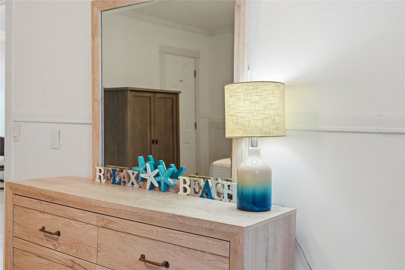 28 SEASIDE CT — photo 28