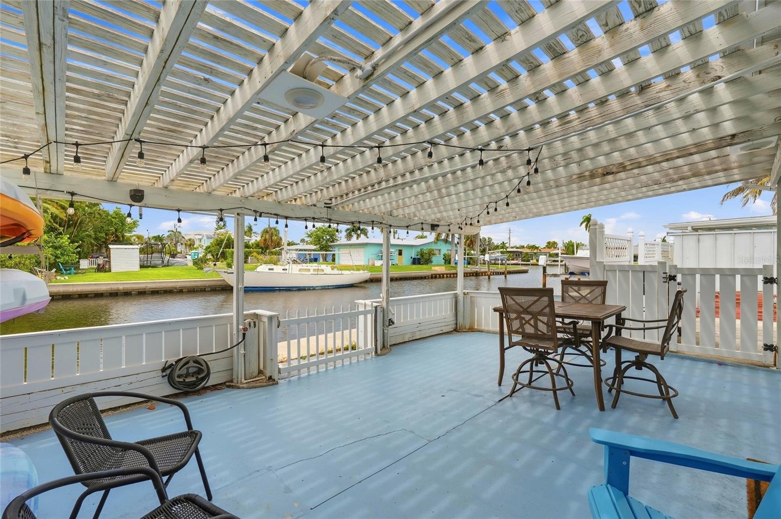 28 SEASIDE CT — photo 37