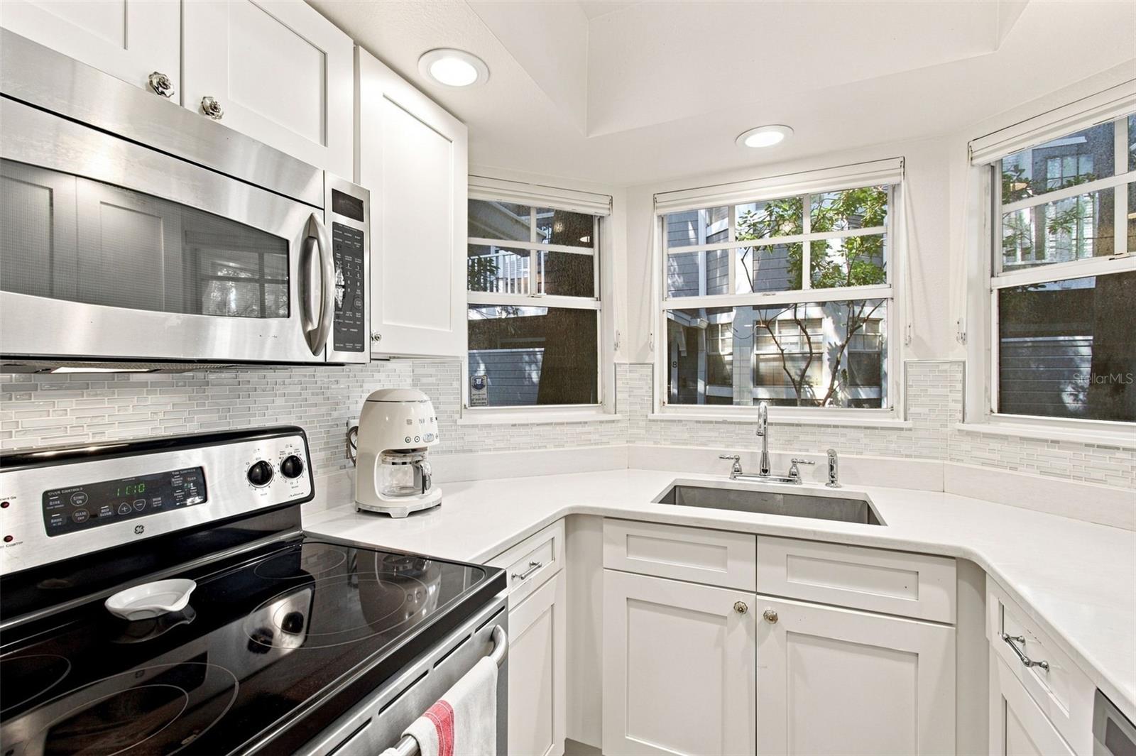 506 S WILLOW AVE #13 — photo 11