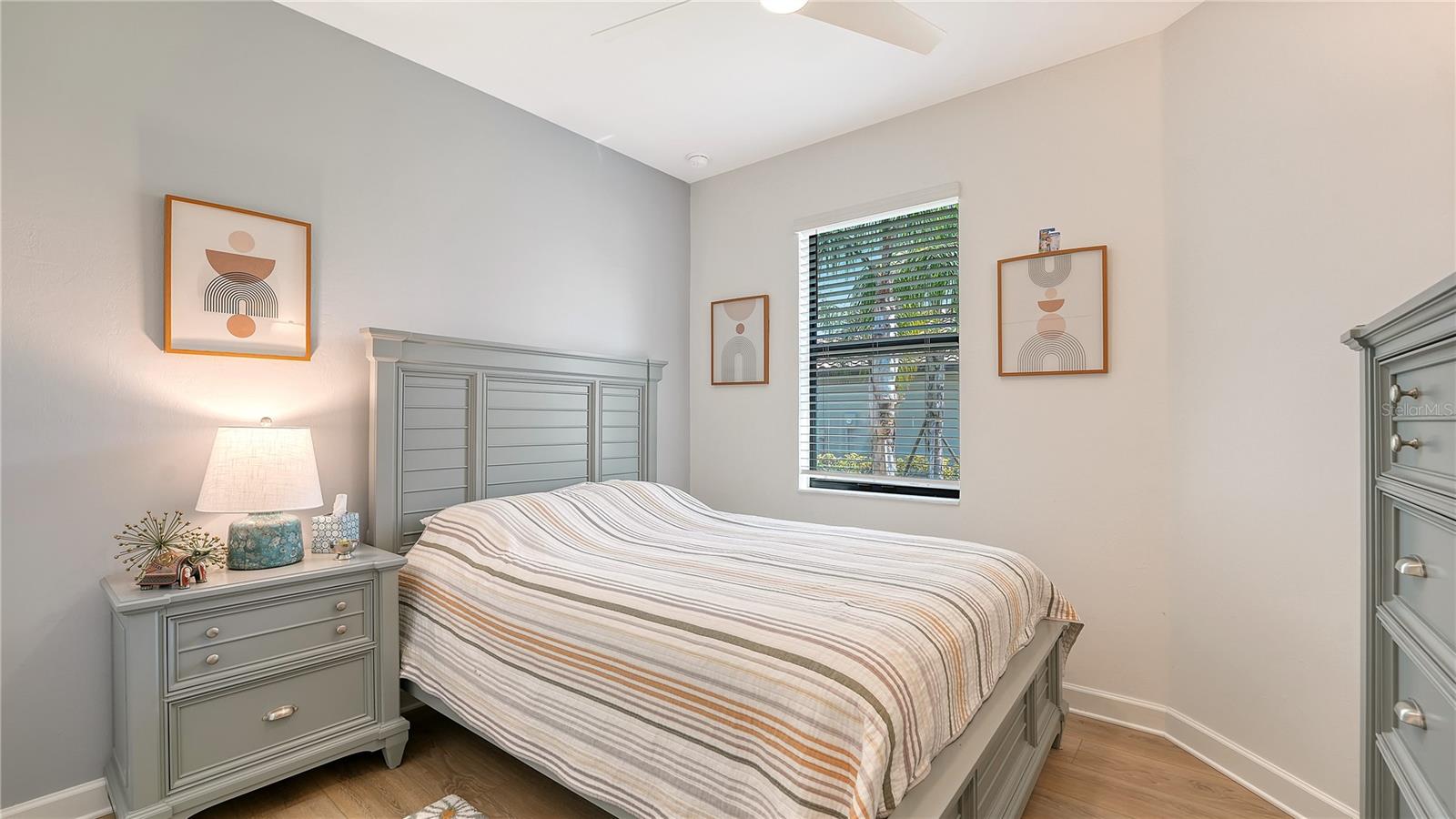 15324 SUNNY DAY DR — photo 20