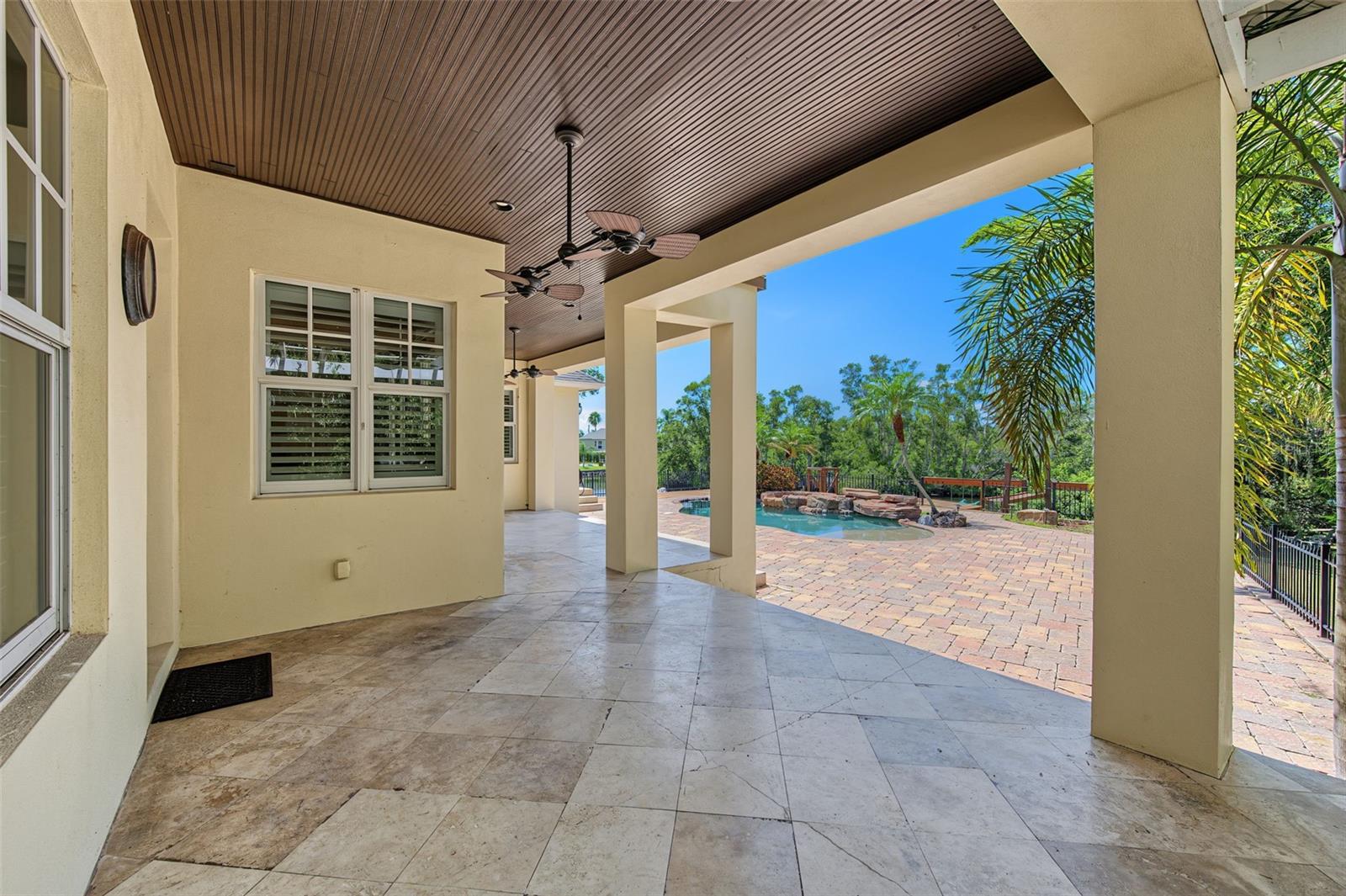 3143 PINEVIEW DR — photo 42