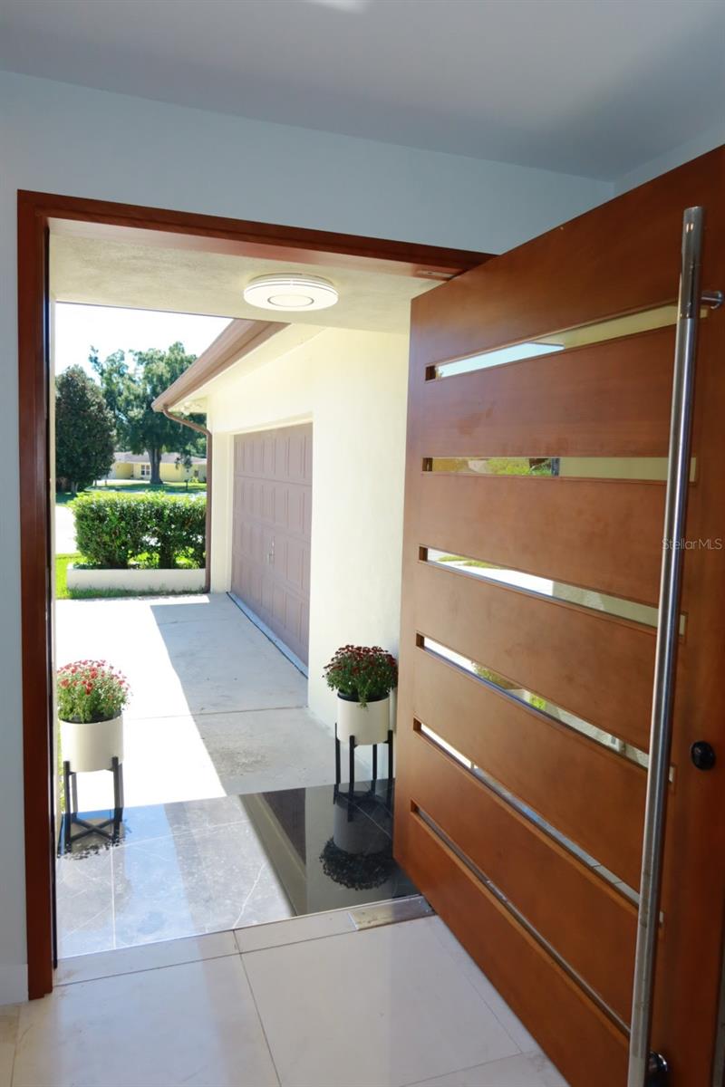 2518 HICKORY CT — photo 4