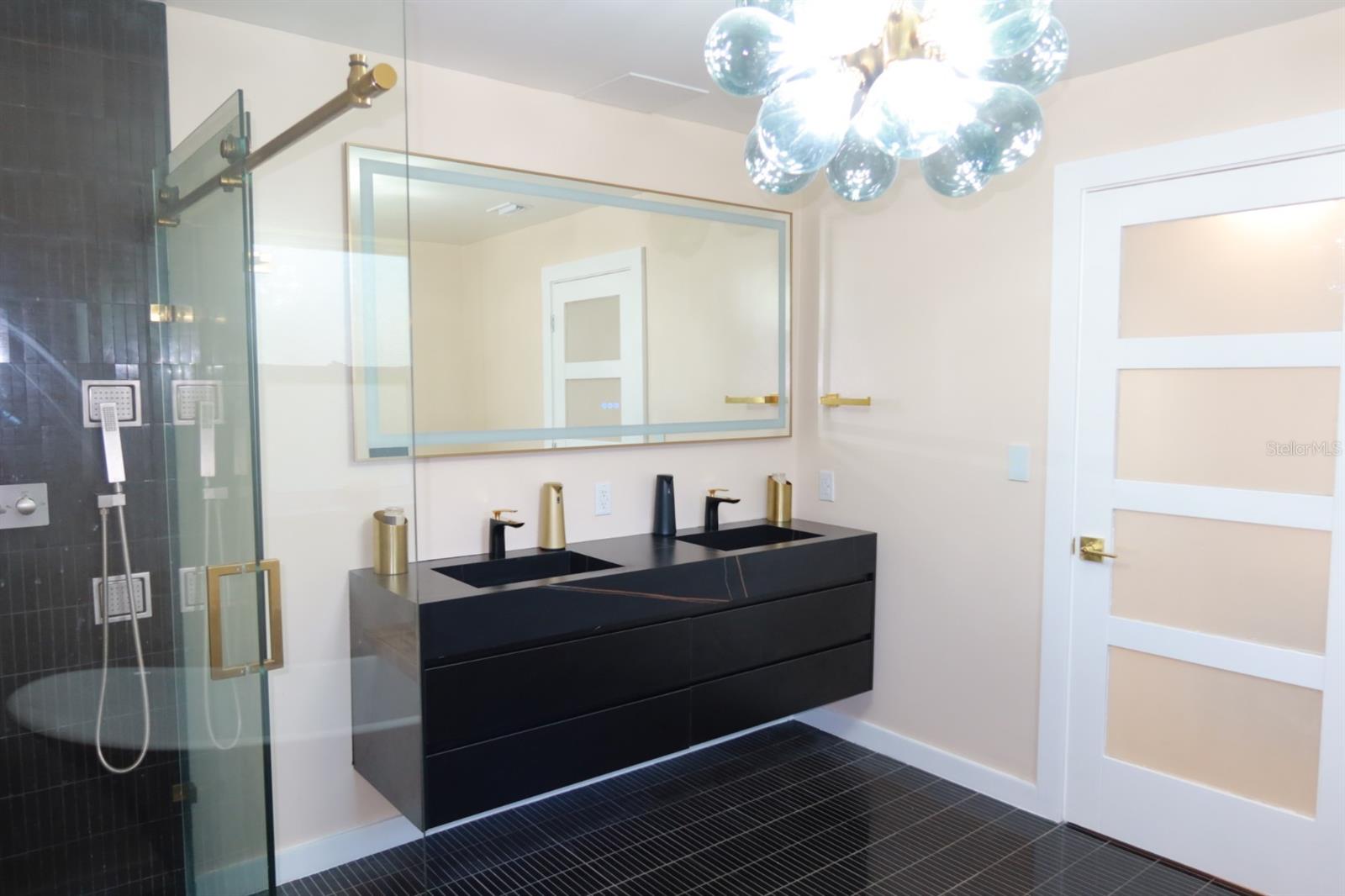2518 HICKORY CT — photo 48