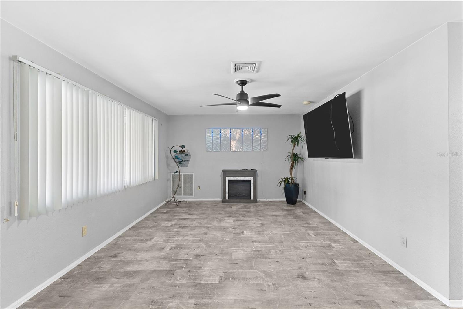 1283 EDENVILLE AVE — photo 5