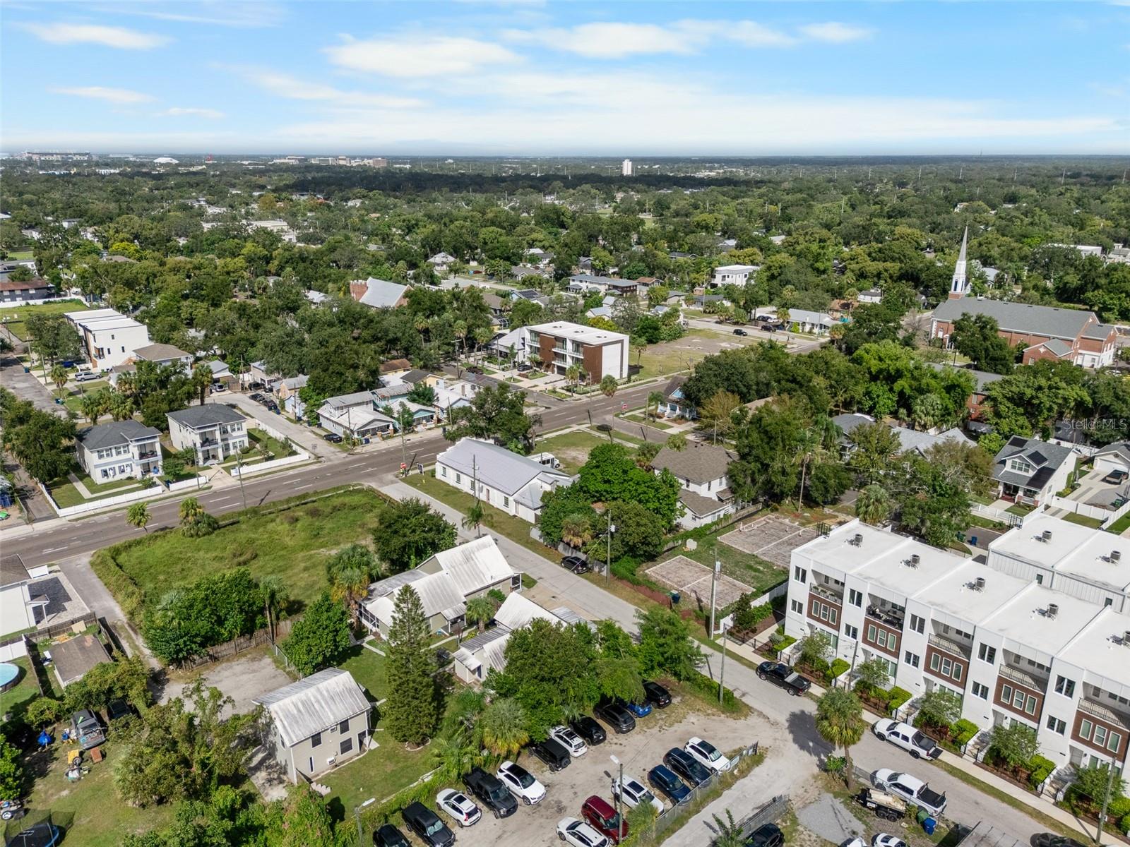 2801 N TAMPA ST — photo 13