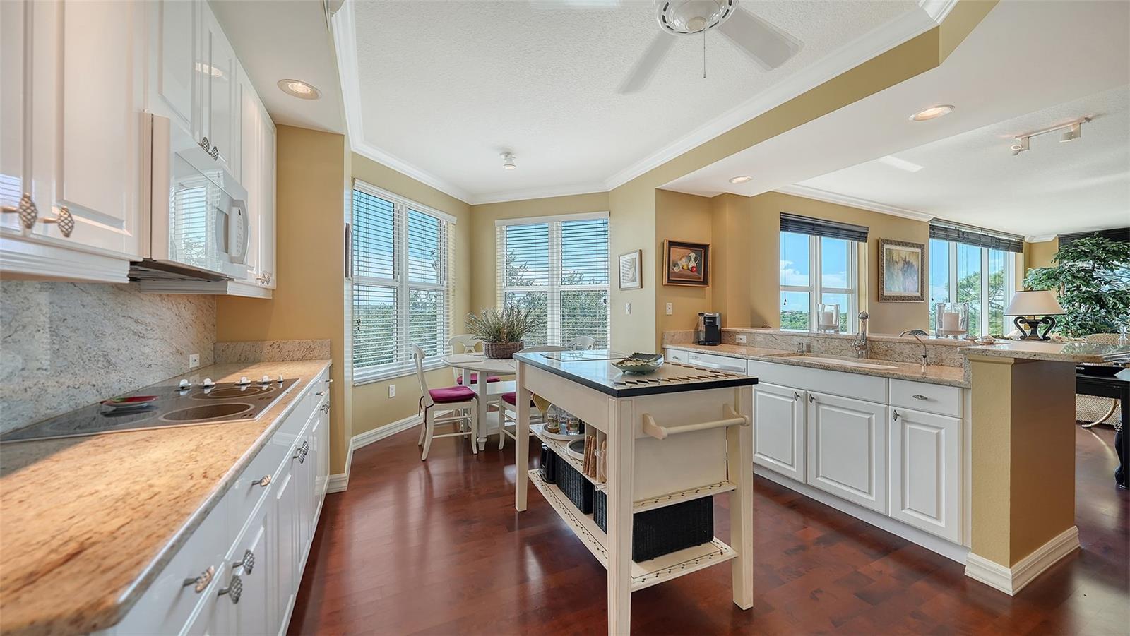 385 N POINT RD #401 — photo 14