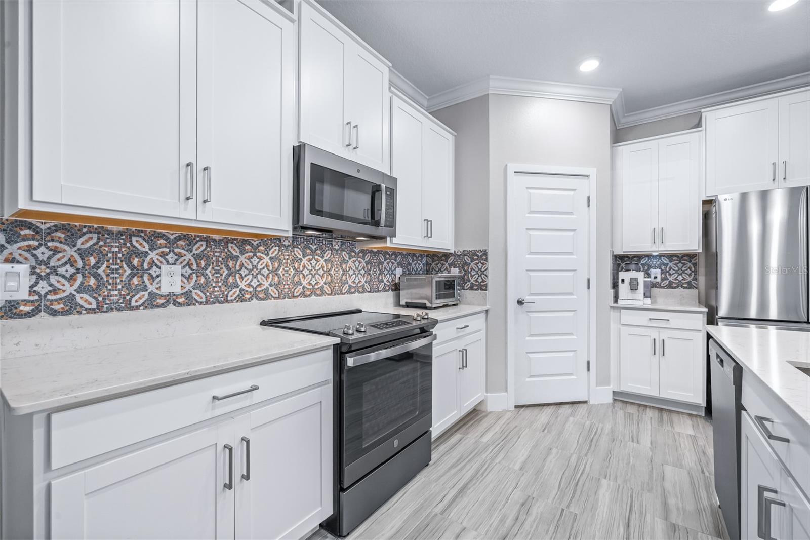 9776 CAMPANULA CT — photo 16
