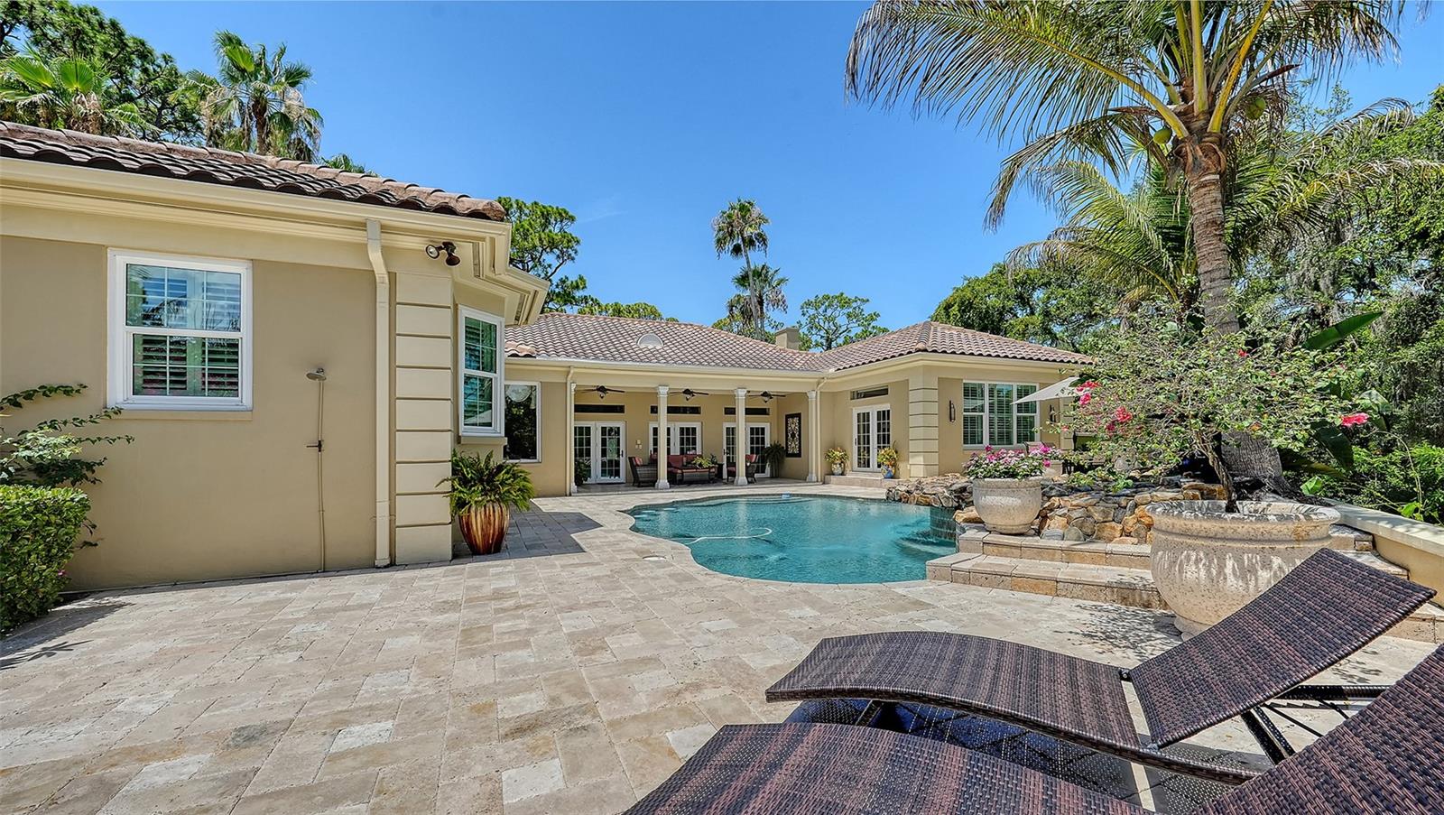 422 BLUE GARDEN LN — photo 63