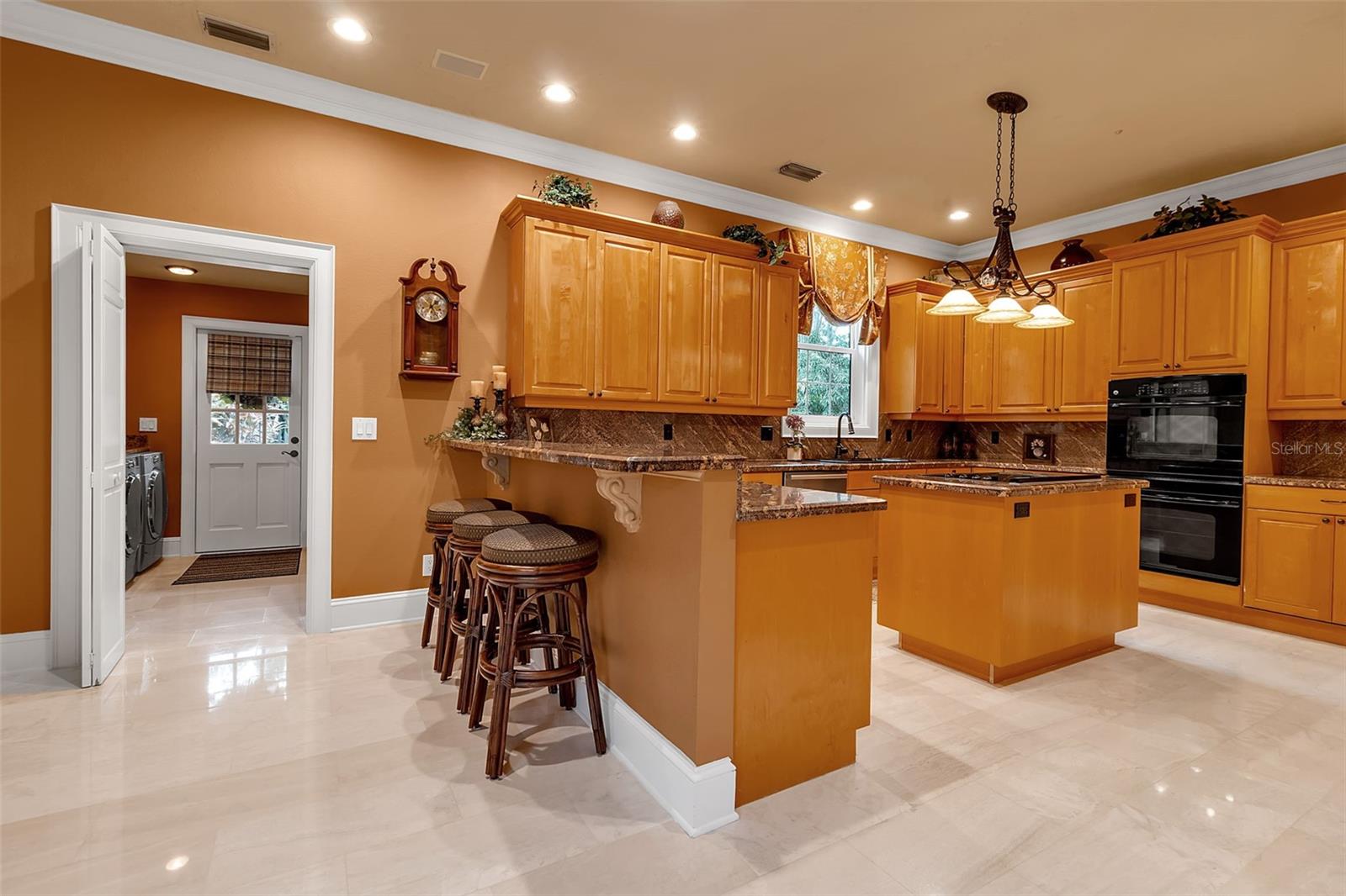 422 BLUE GARDEN LN — photo 22