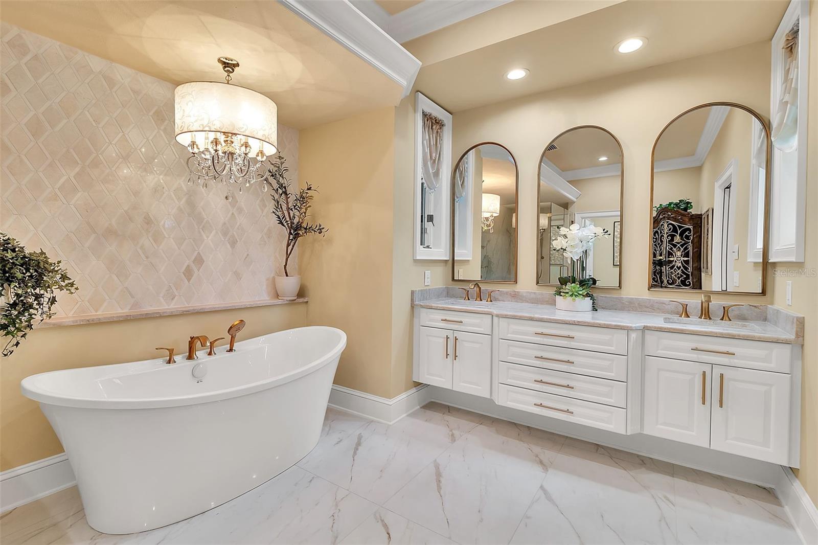 422 BLUE GARDEN LN — photo 48