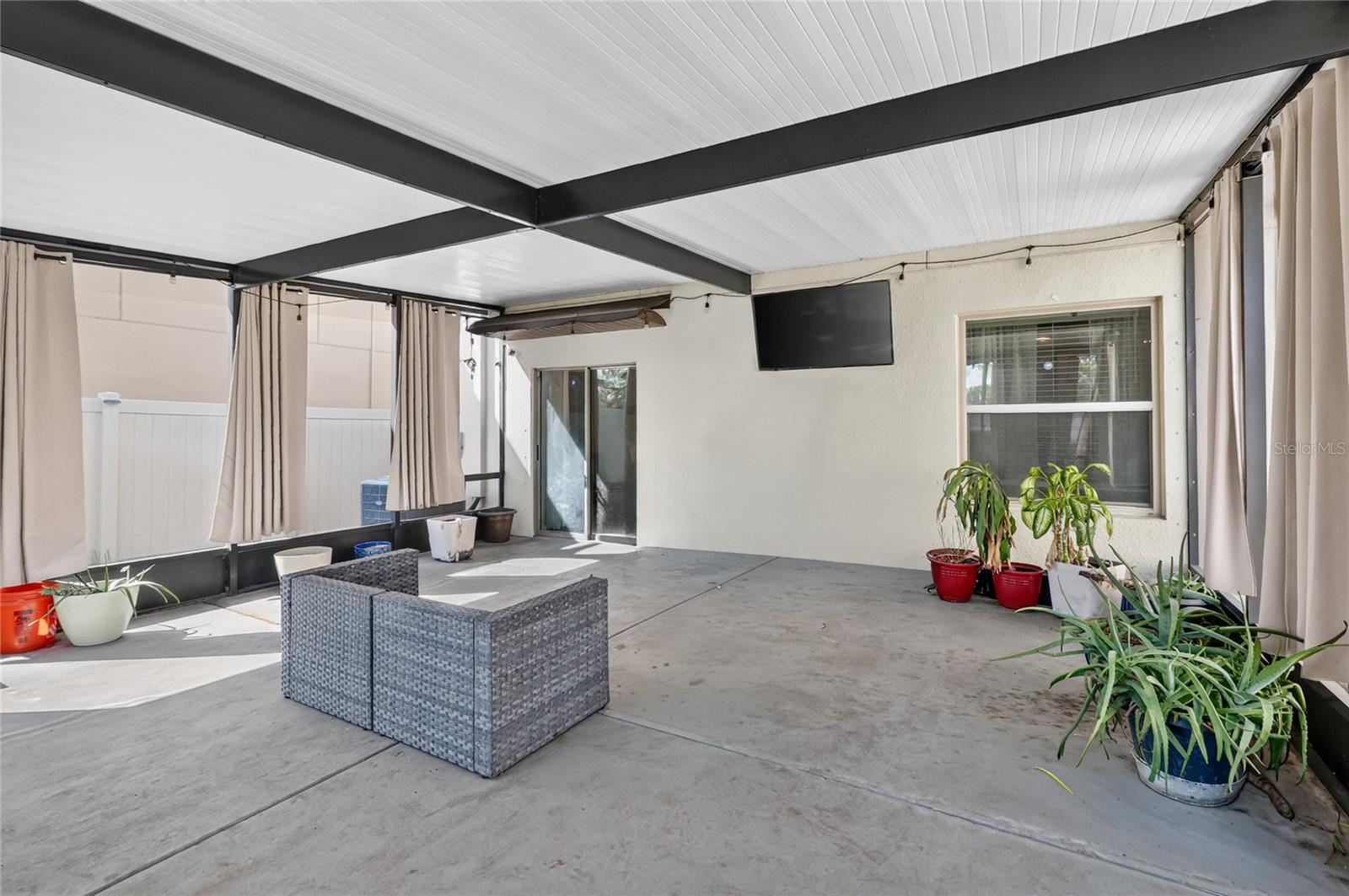5111 WHITE CHICORY DR — photo 41
