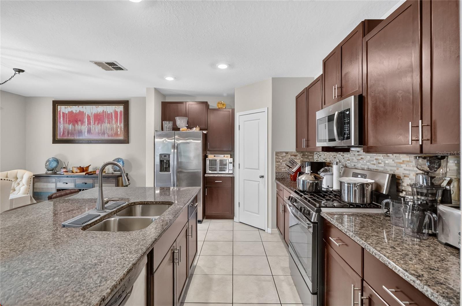 5111 WHITE CHICORY DR — photo 12