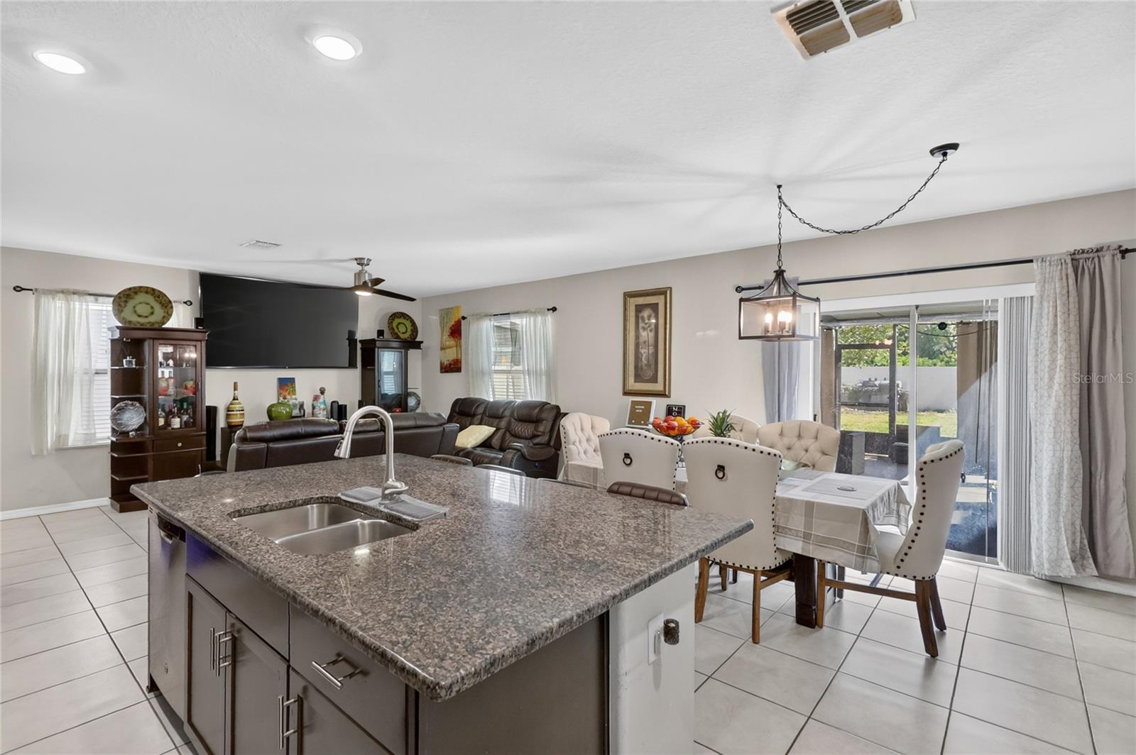 5111 WHITE CHICORY DR — photo 14
