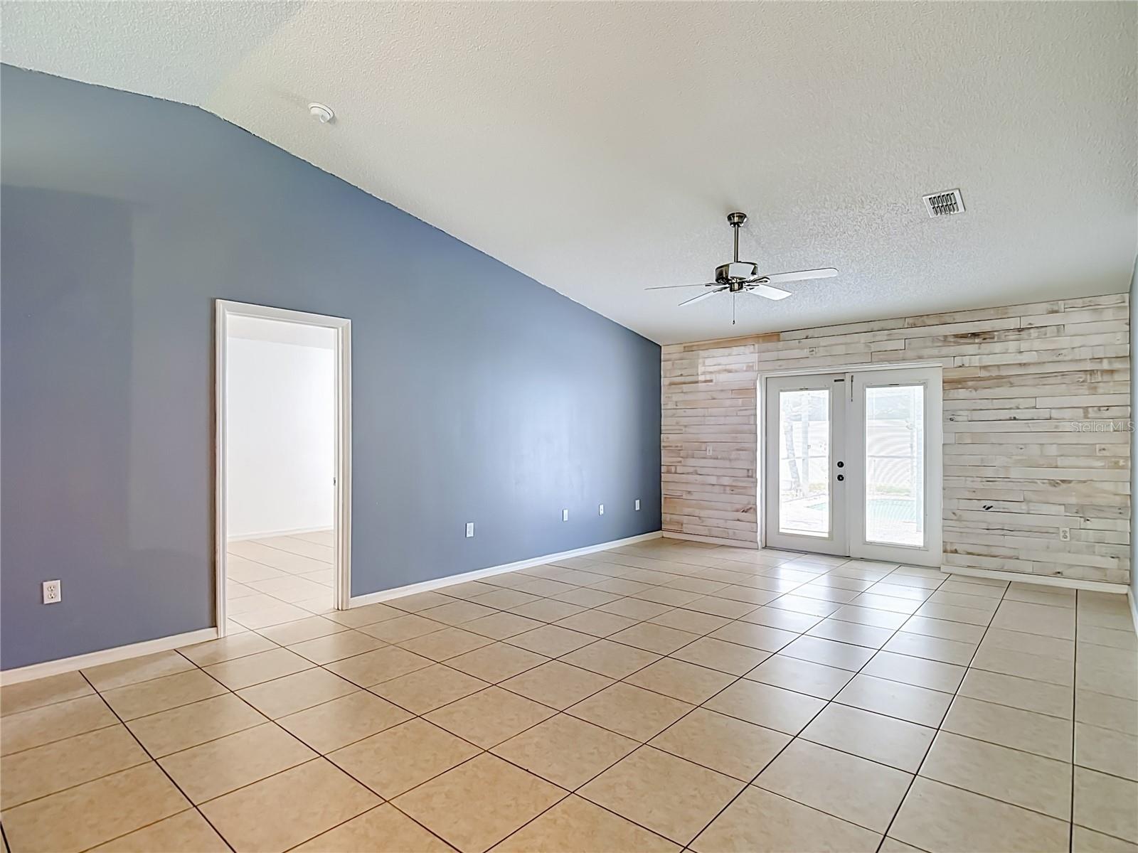 12730 KINGS LAKE DR — photo 14