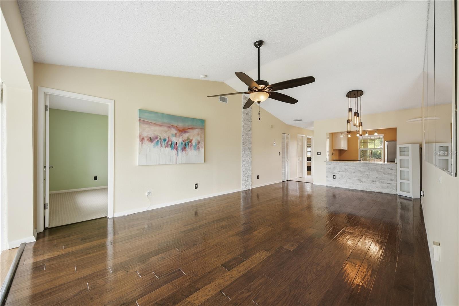 1408 MILLSTREAM LN #206 — photo 17