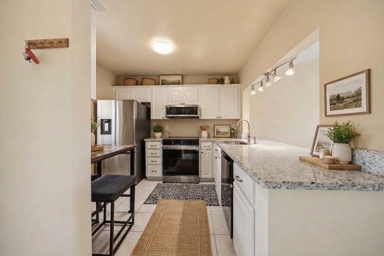 1408 MILLSTREAM LN #206 — photo 8