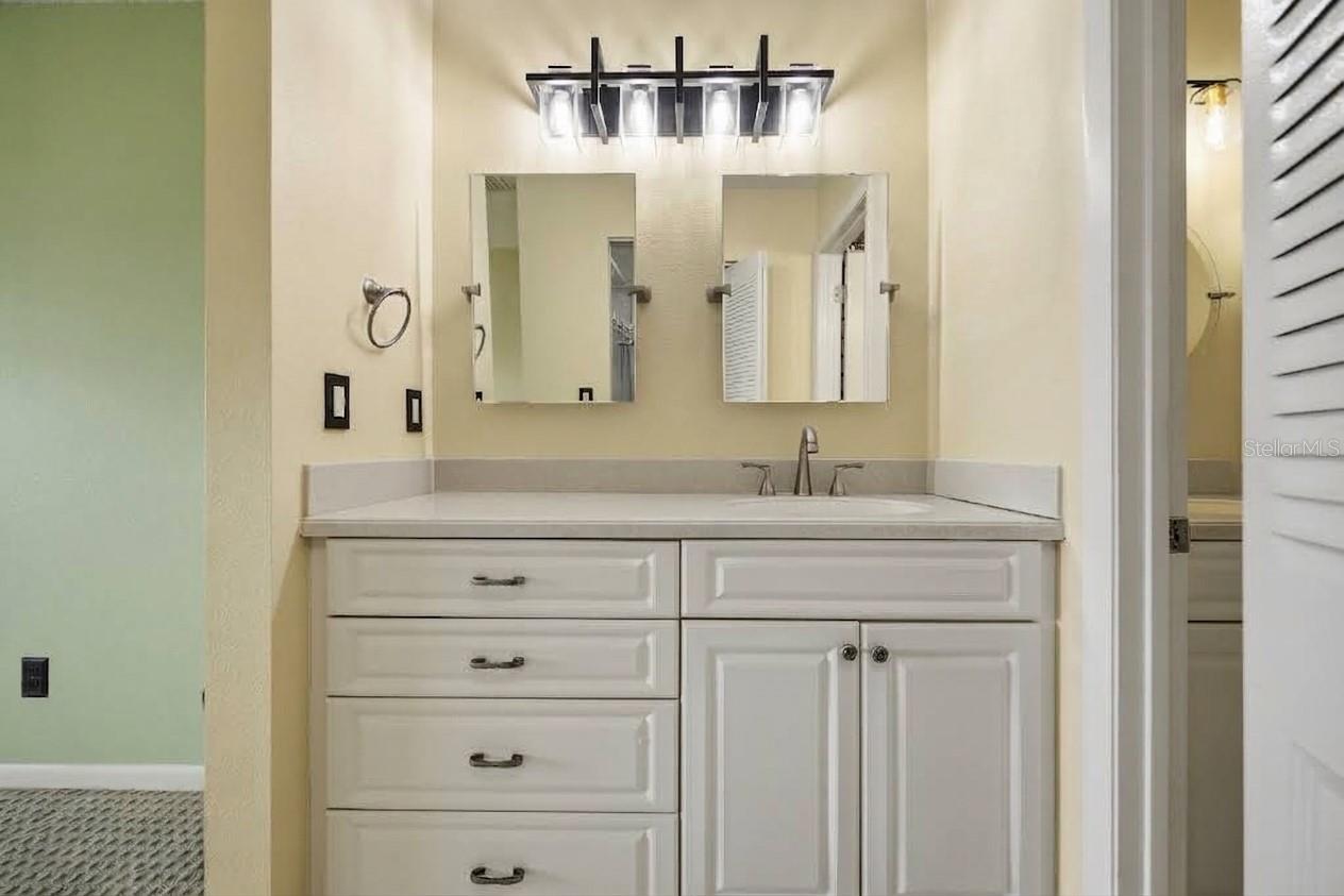 1408 MILLSTREAM LN #206 — photo 23