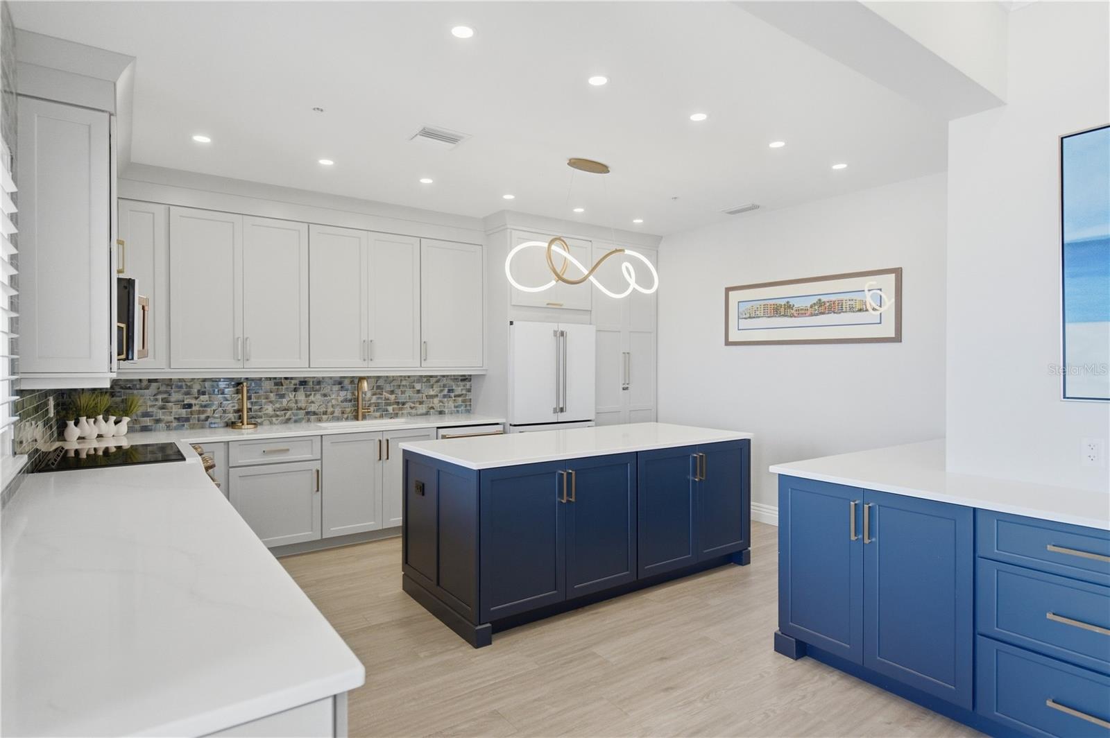 16750 GULF BLVD #315 — photo 32