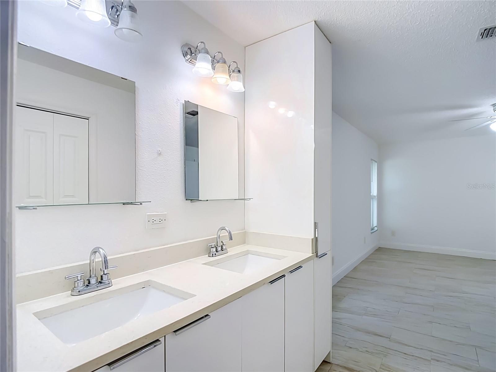 5118 BRYNN MAWR DR — photo 31