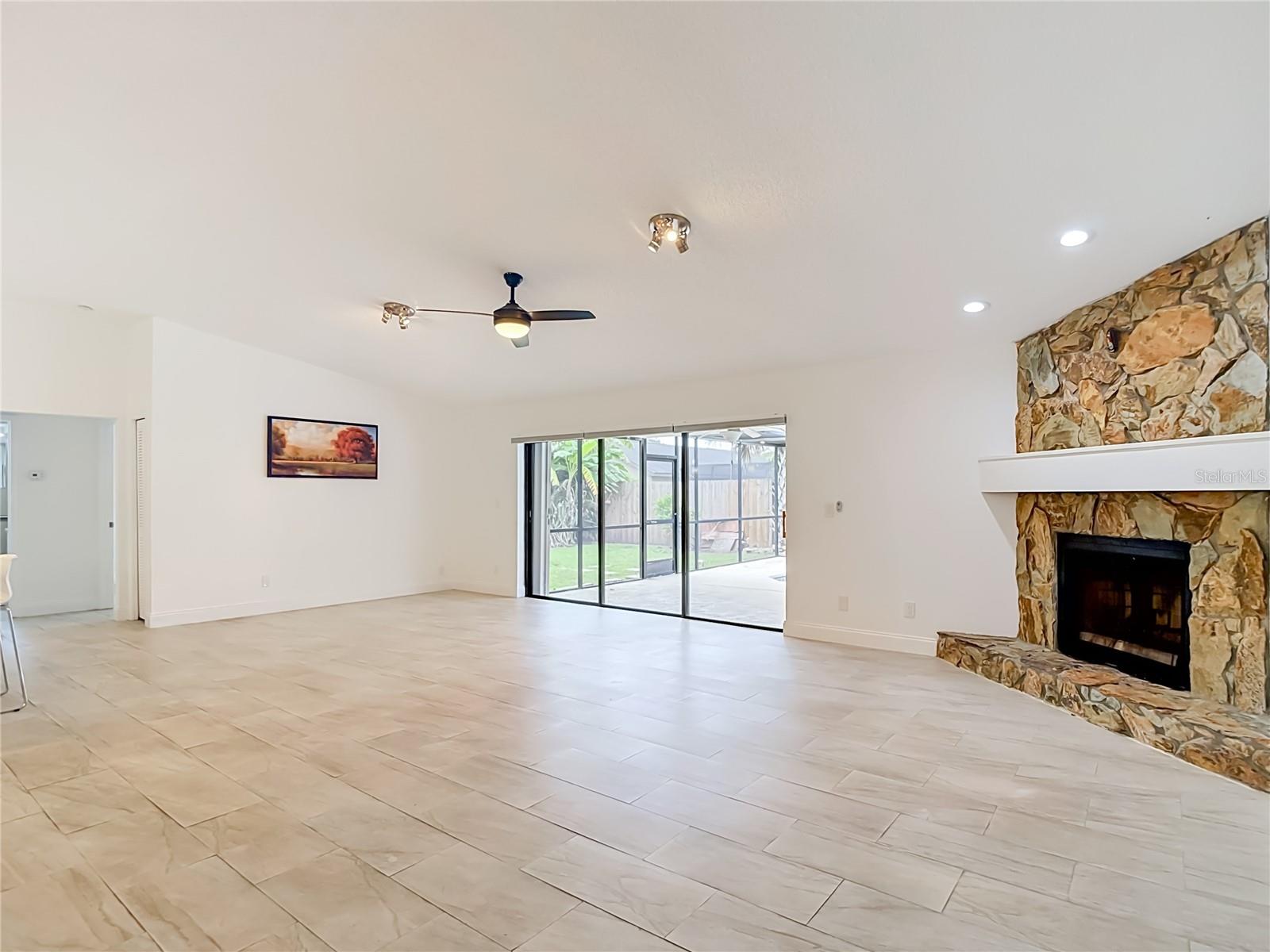 5118 BRYNN MAWR DR — photo 15
