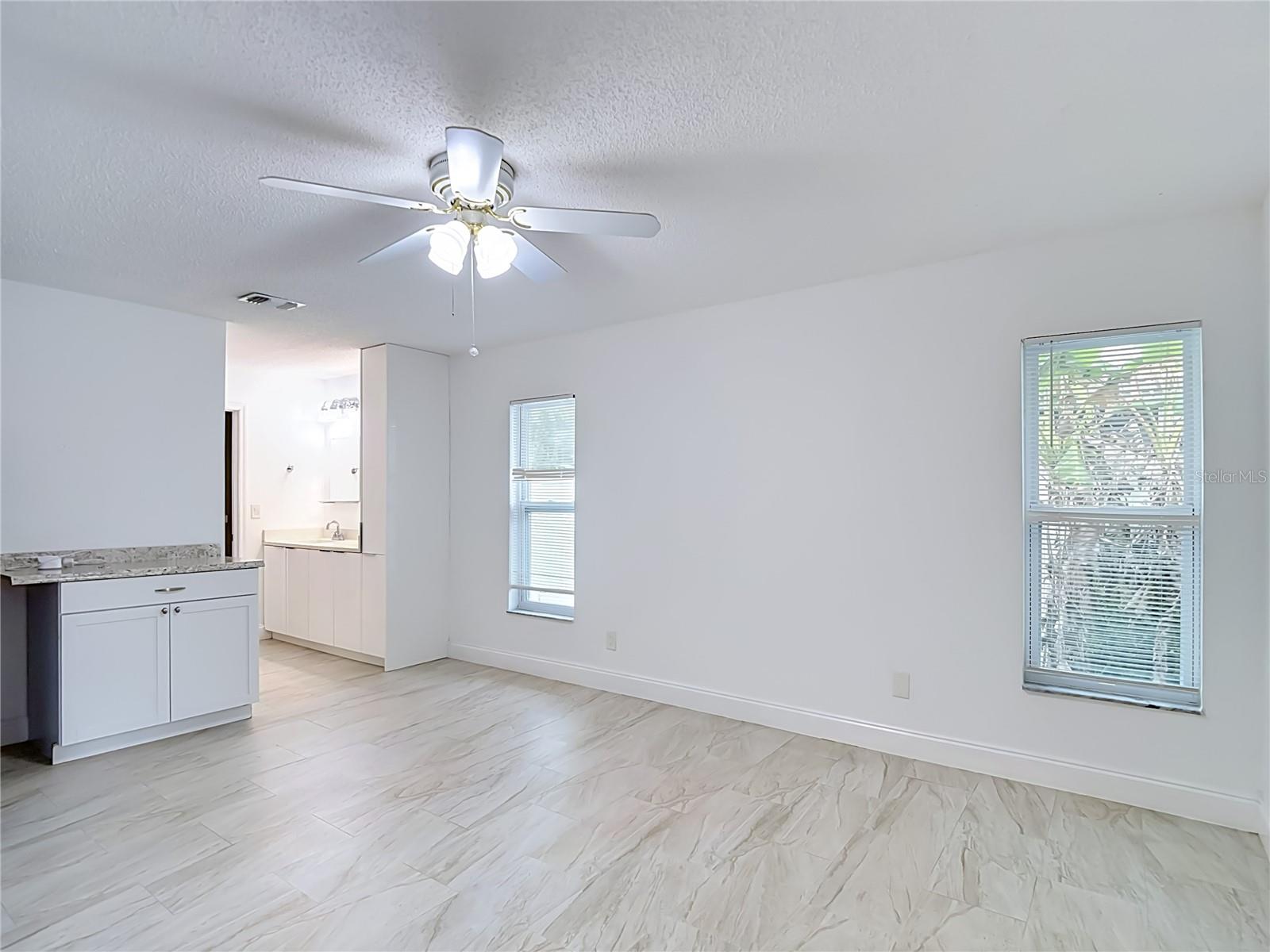 5118 BRYNN MAWR DR — photo 32