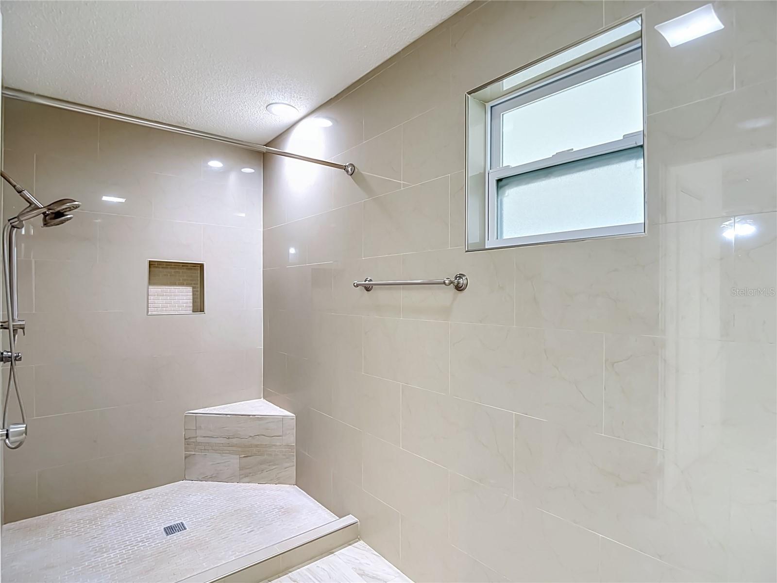 5118 BRYNN MAWR DR — photo 36