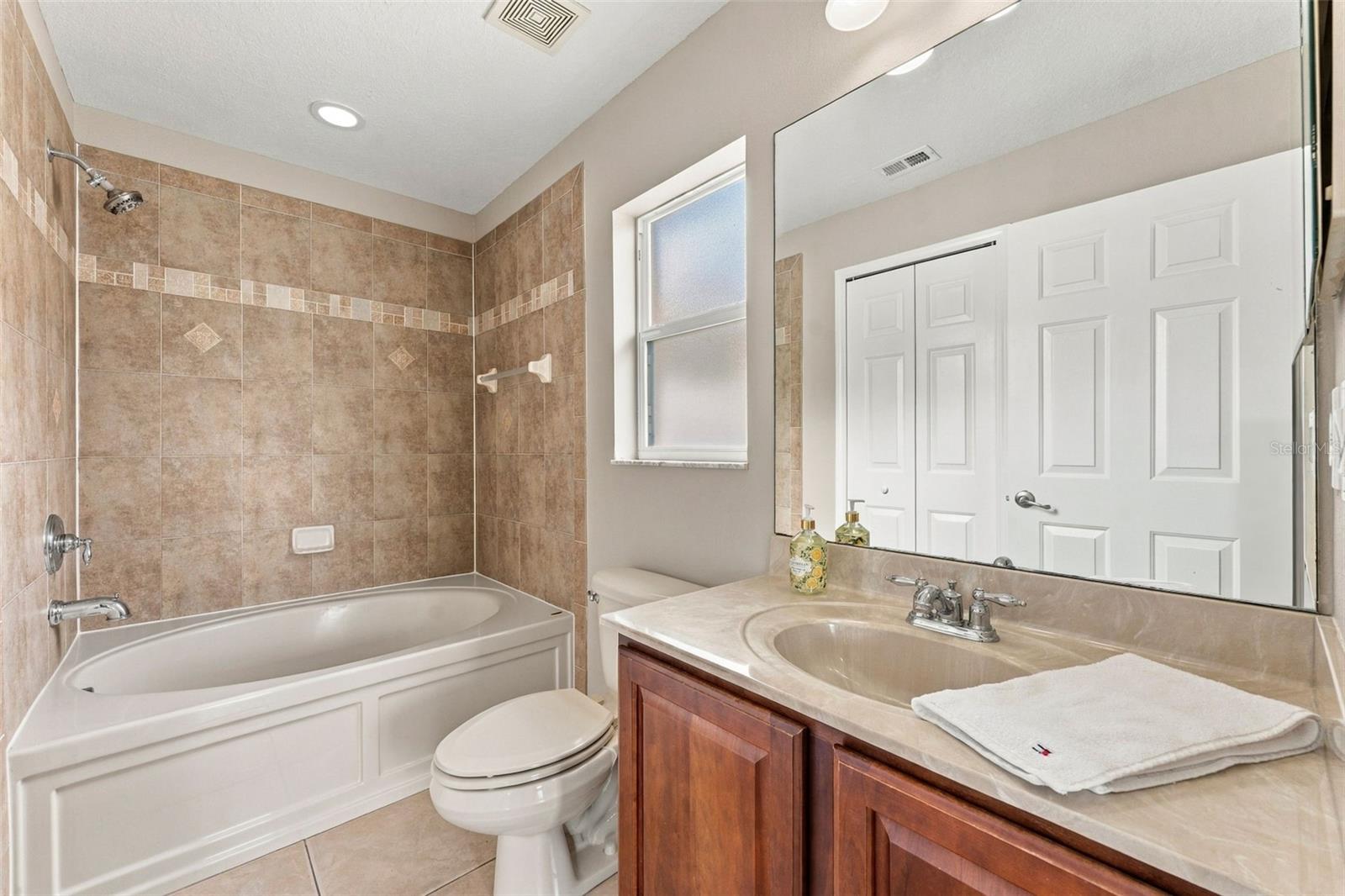3320 CARDINAL FEATHER DR — photo 22