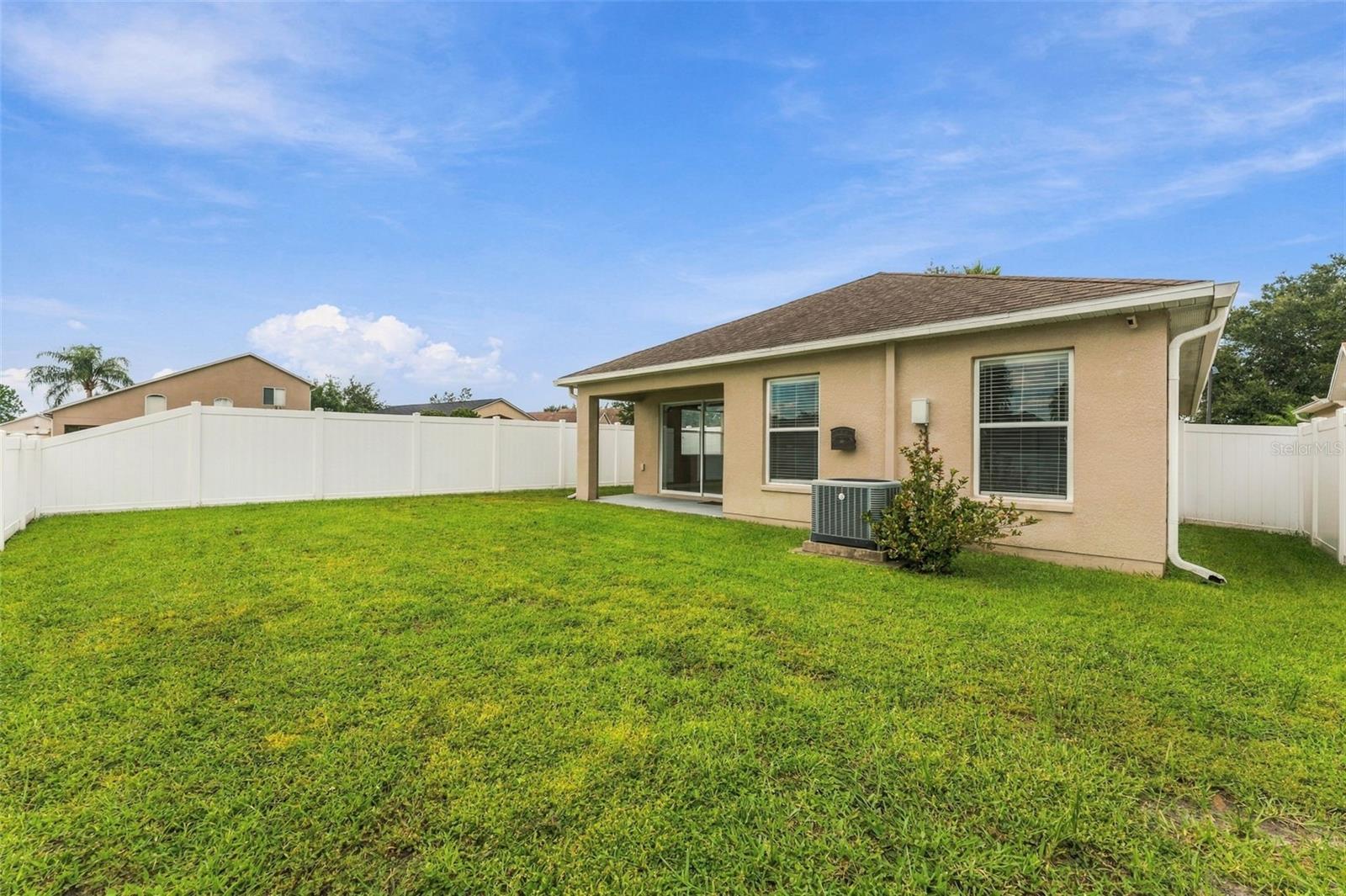 3320 CARDINAL FEATHER DR — photo 35