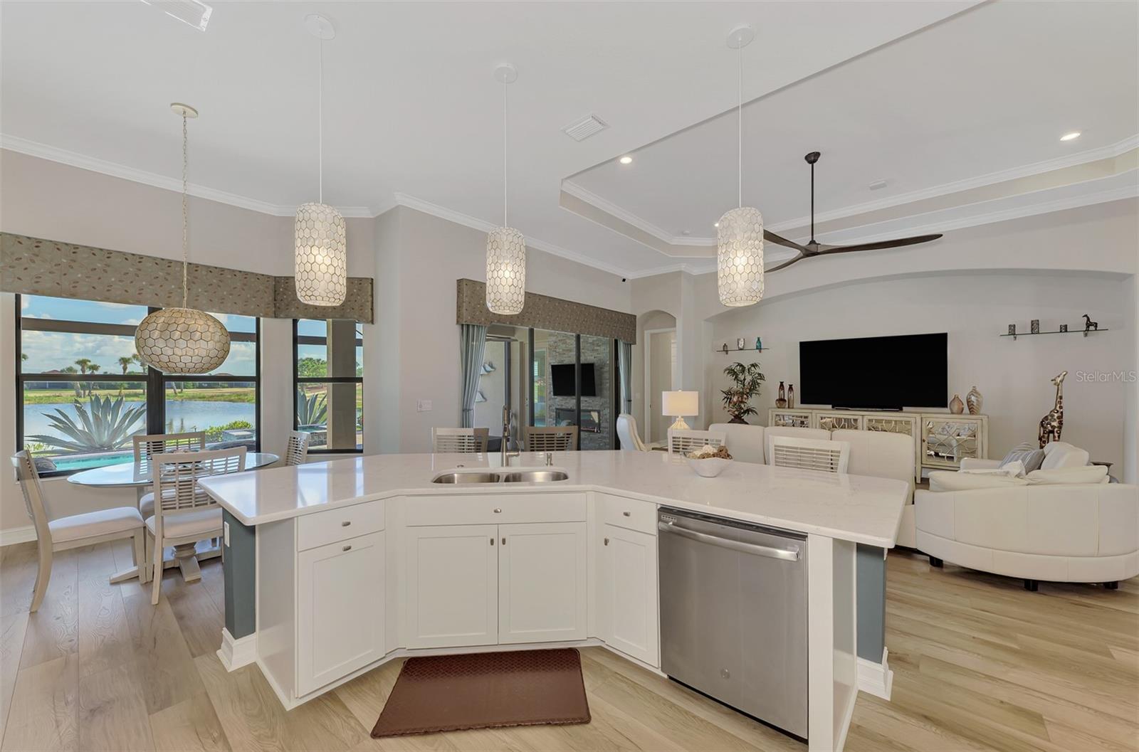 10800 WHISK FERN DR — photo 30