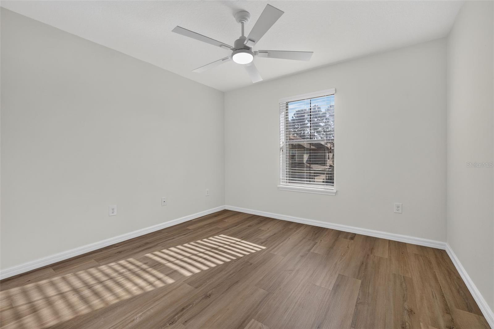 5155 BAY ISLE CIR — photo 27