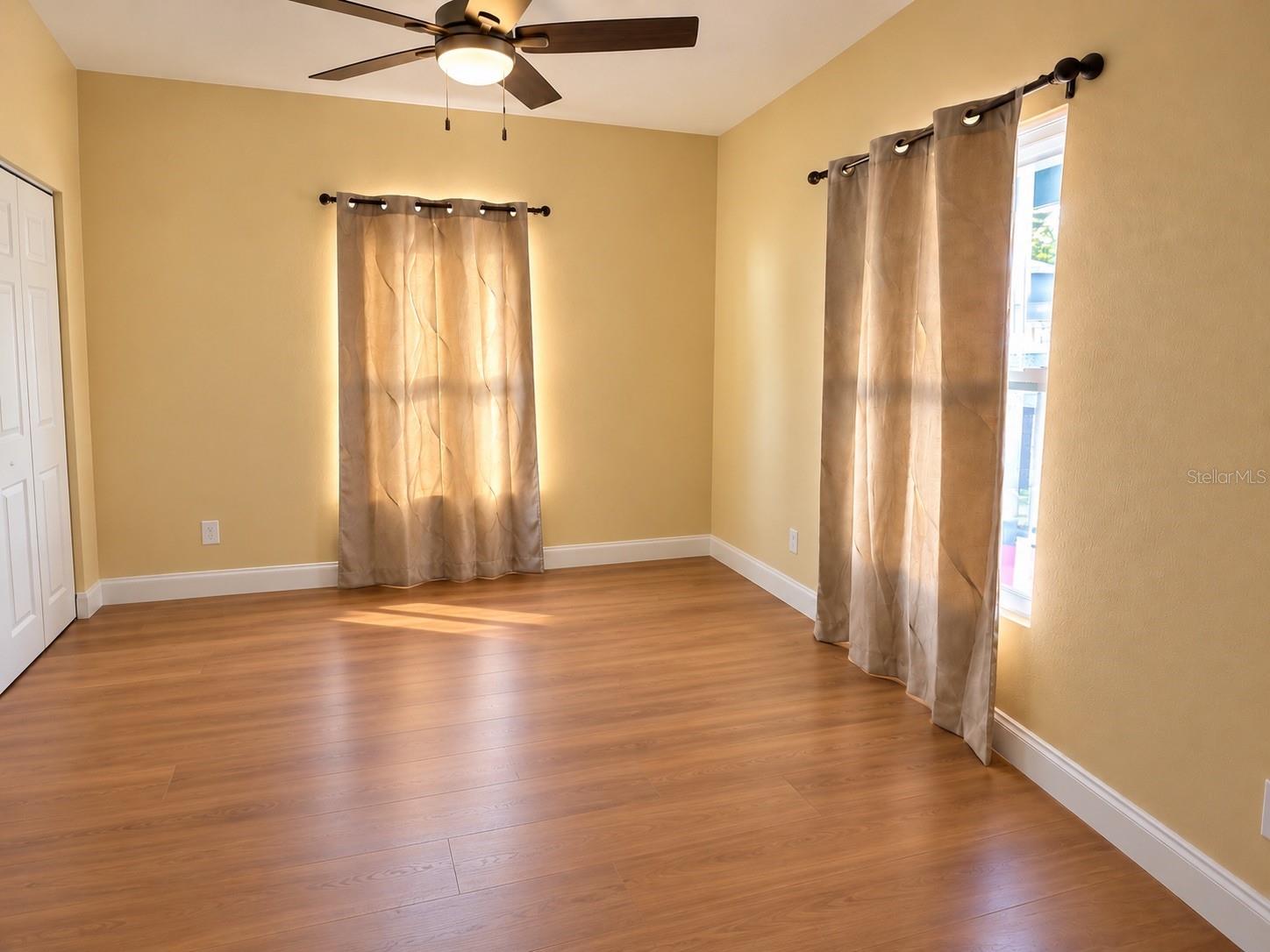 2610 W CYPRESS ST — photo 8
