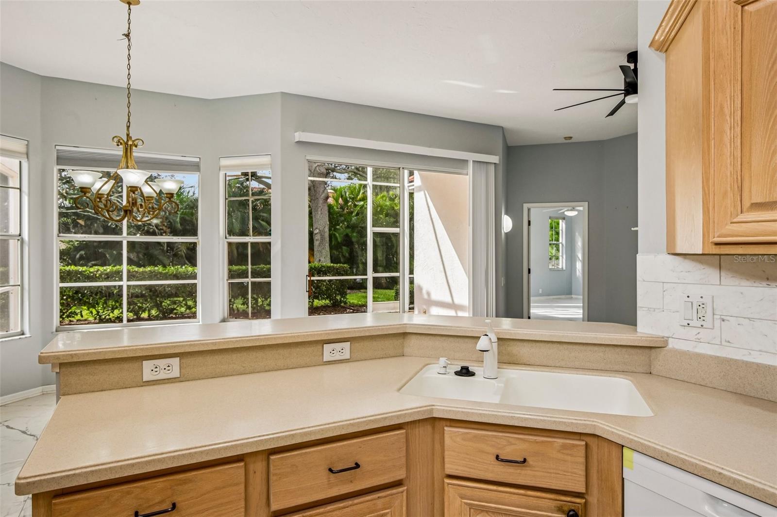 5814 FAIRWOODS CIR — photo 21