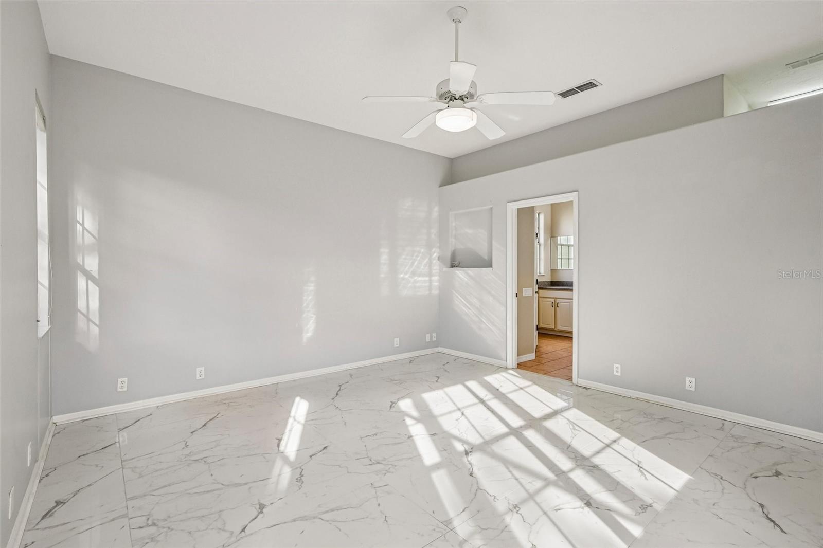 5814 FAIRWOODS CIR — photo 35