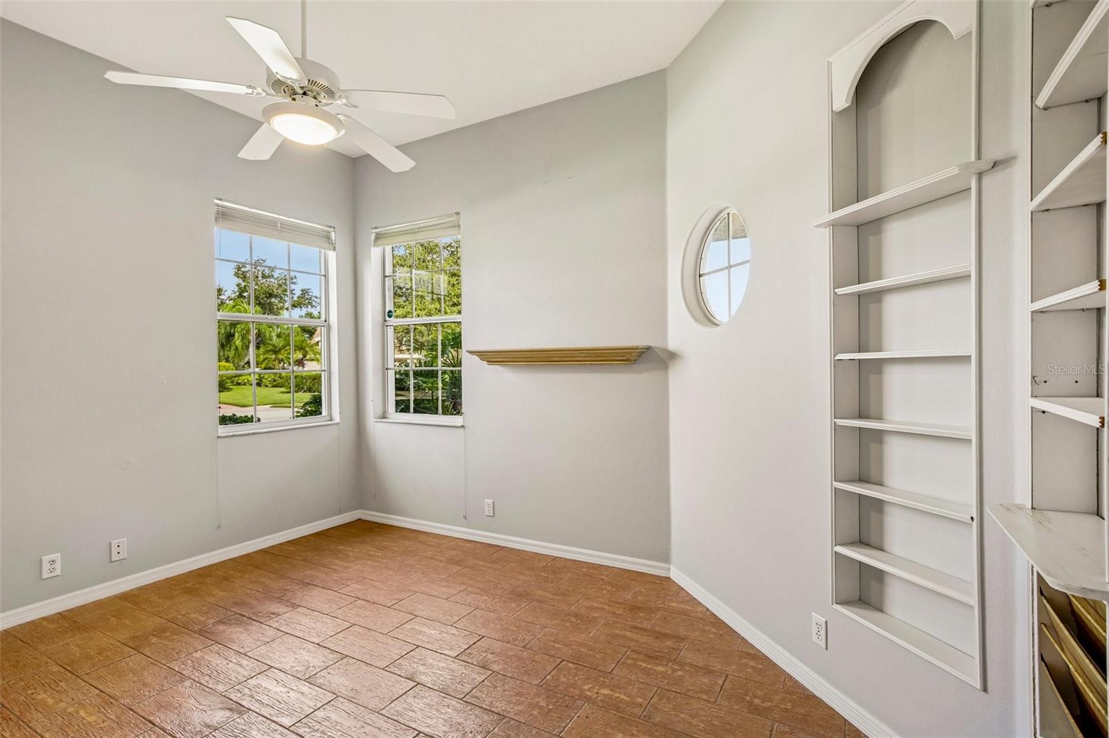 5814 FAIRWOODS CIR — photo 25