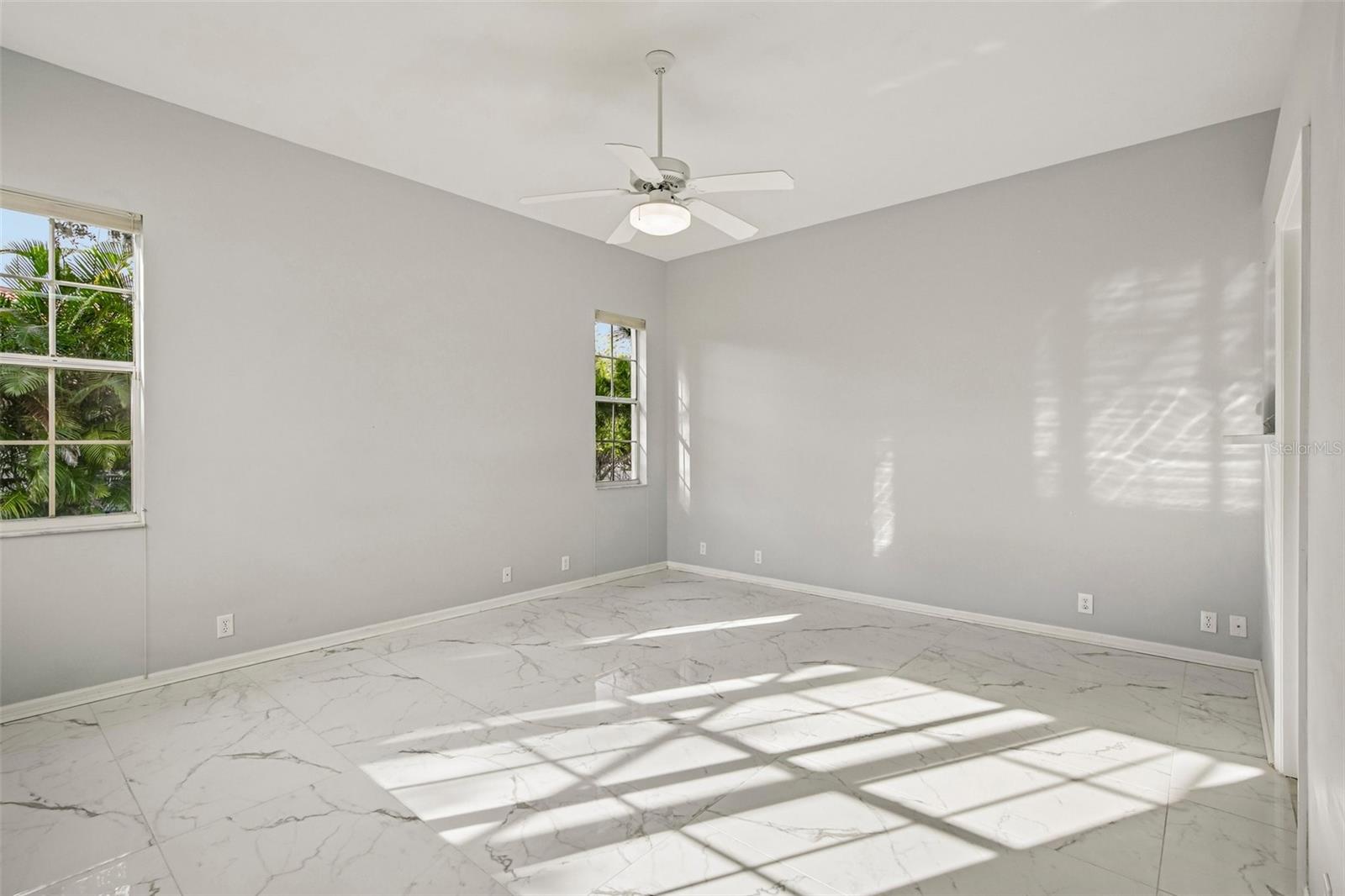 5814 FAIRWOODS CIR — photo 33