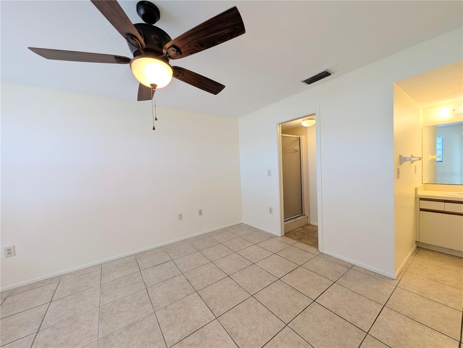 2515 BAYSHORE GARDENS PKWY #15 — photo 17
