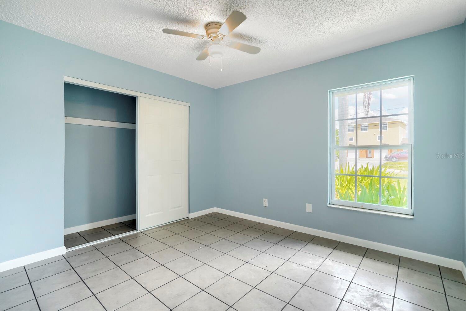 208 FLAMINGO DR — photo 13