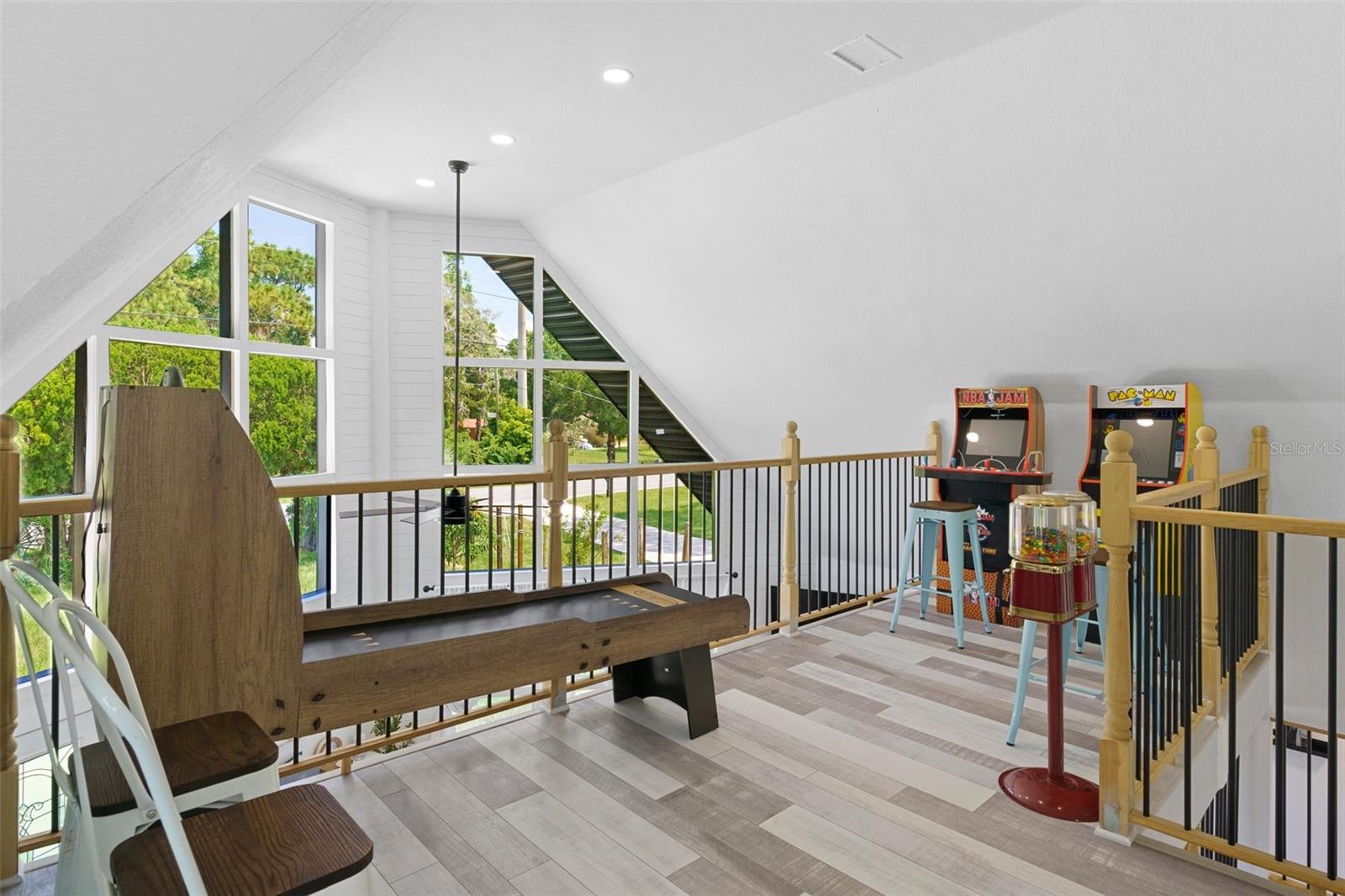 7422 NEW YORK AVE — photo 32