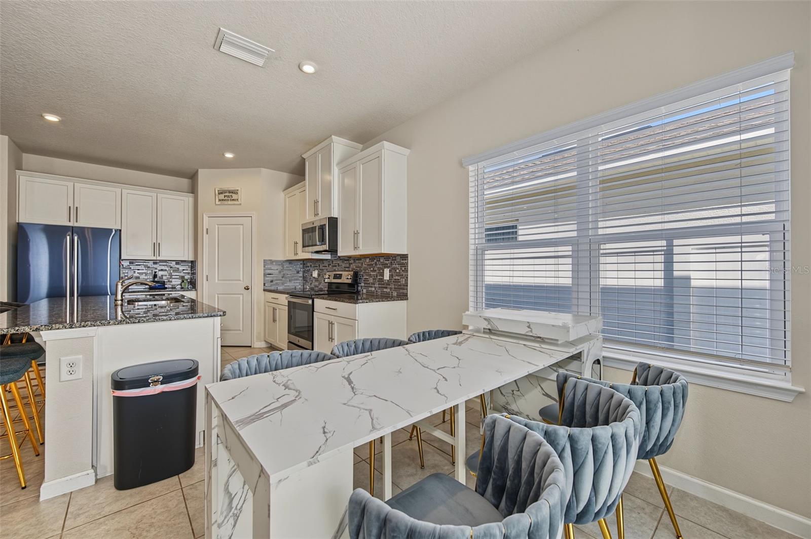 8891 PRAIRIE CREEK DR — photo 11
