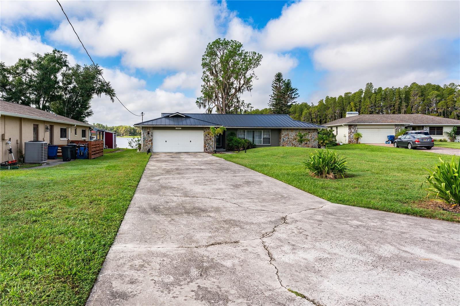2963 LAKE SAXON DR — photo 76