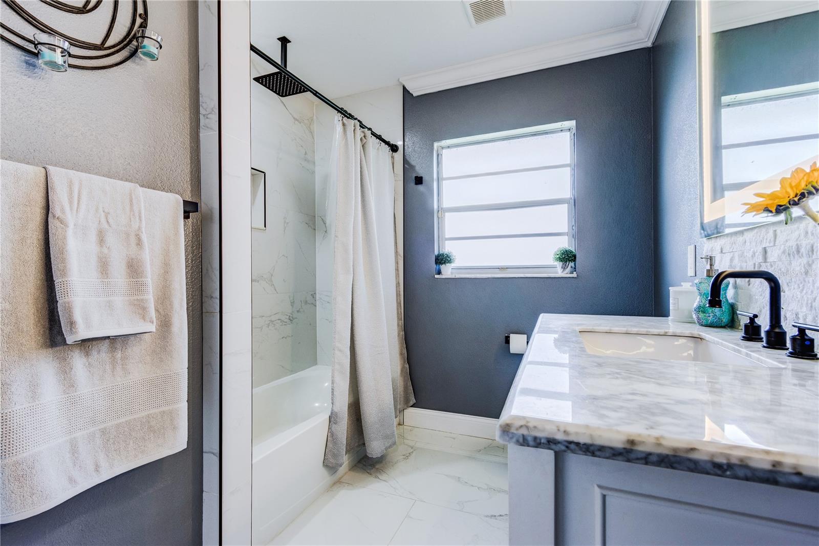 2963 LAKE SAXON DR — photo 54