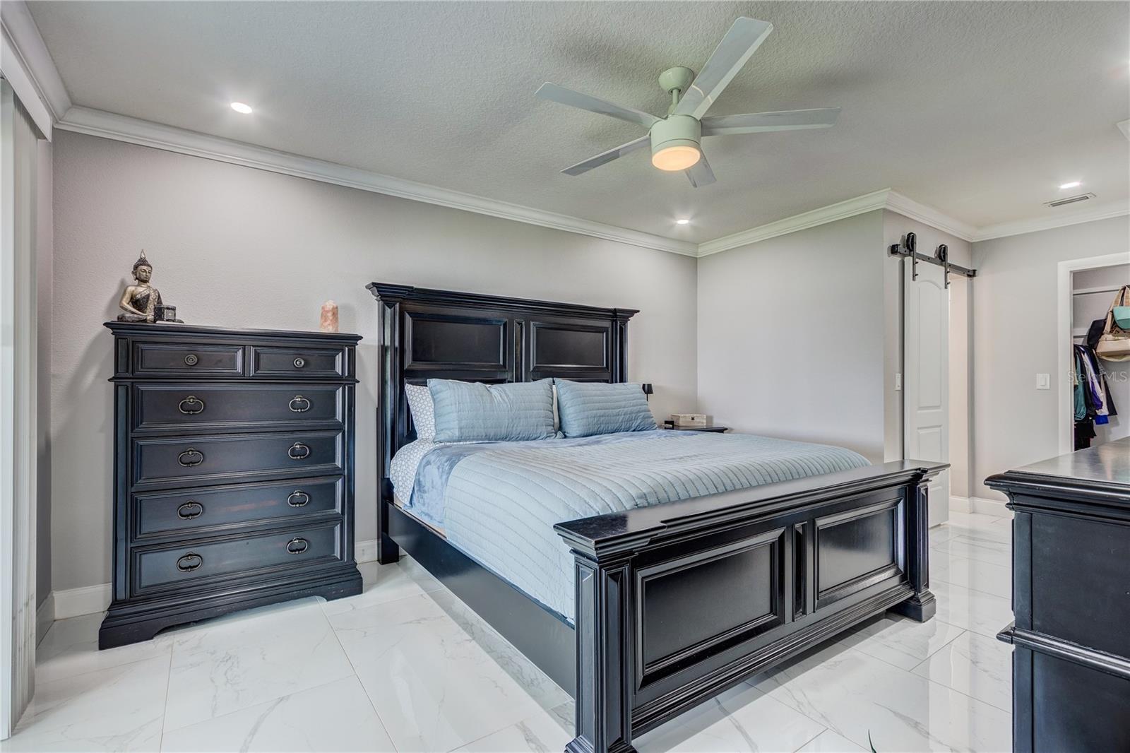 2963 LAKE SAXON DR — photo 37