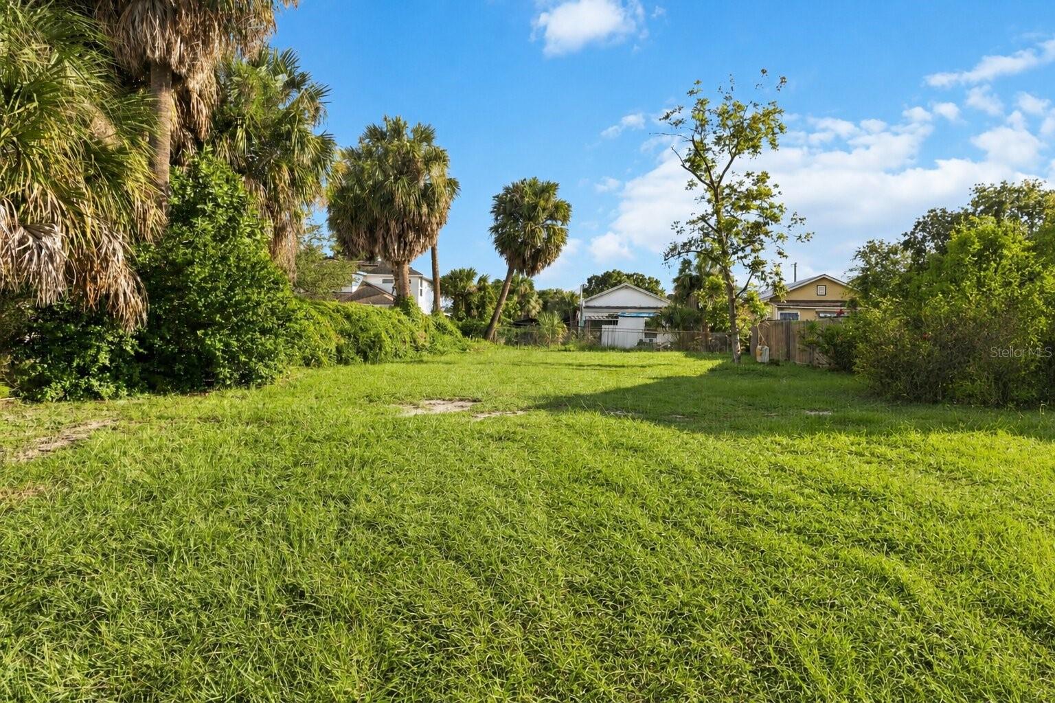 2520 W PALMETTO ST — photo 2