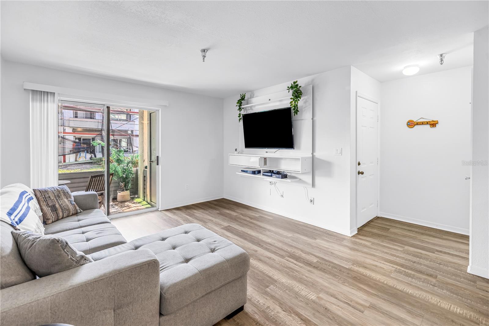 10263 GANDY BLVD N #315 — photo 9