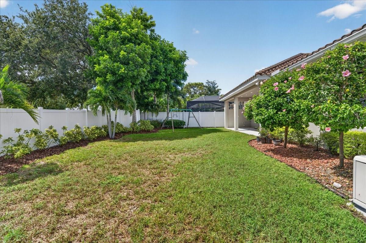 1553 RIVER DEE LN — photo 34