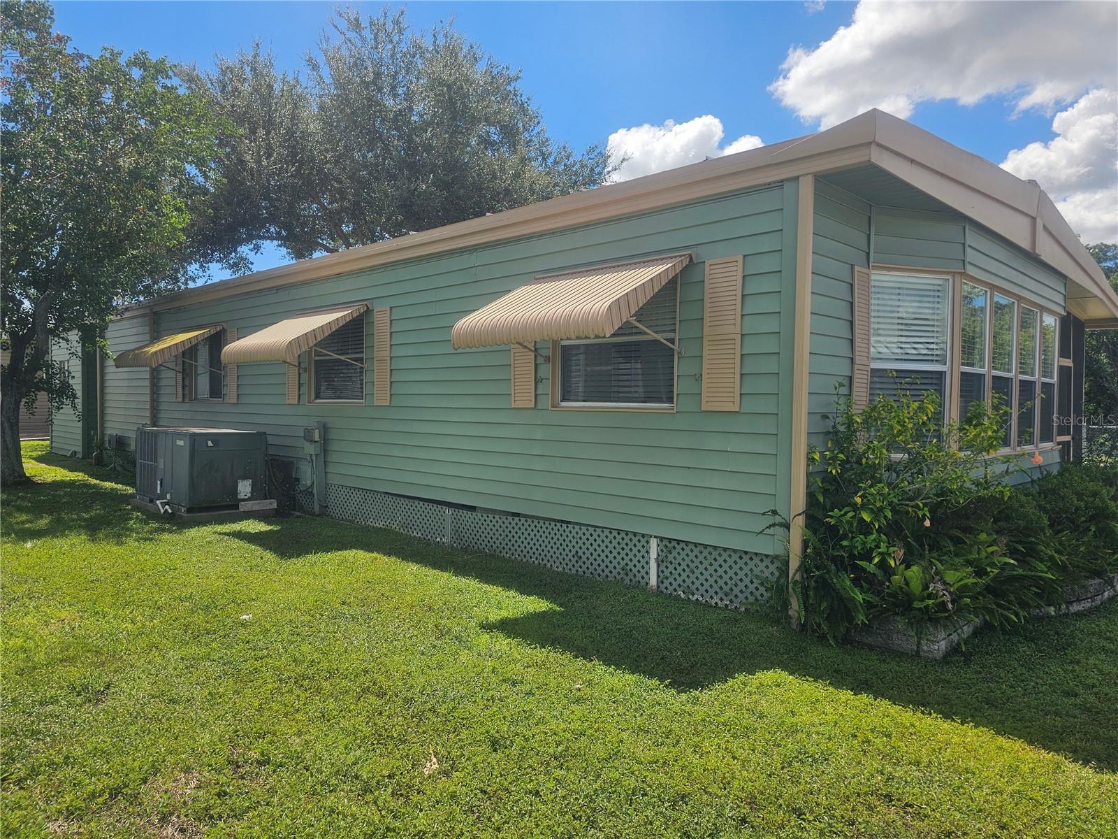 225 TARPON LANE — photo 3