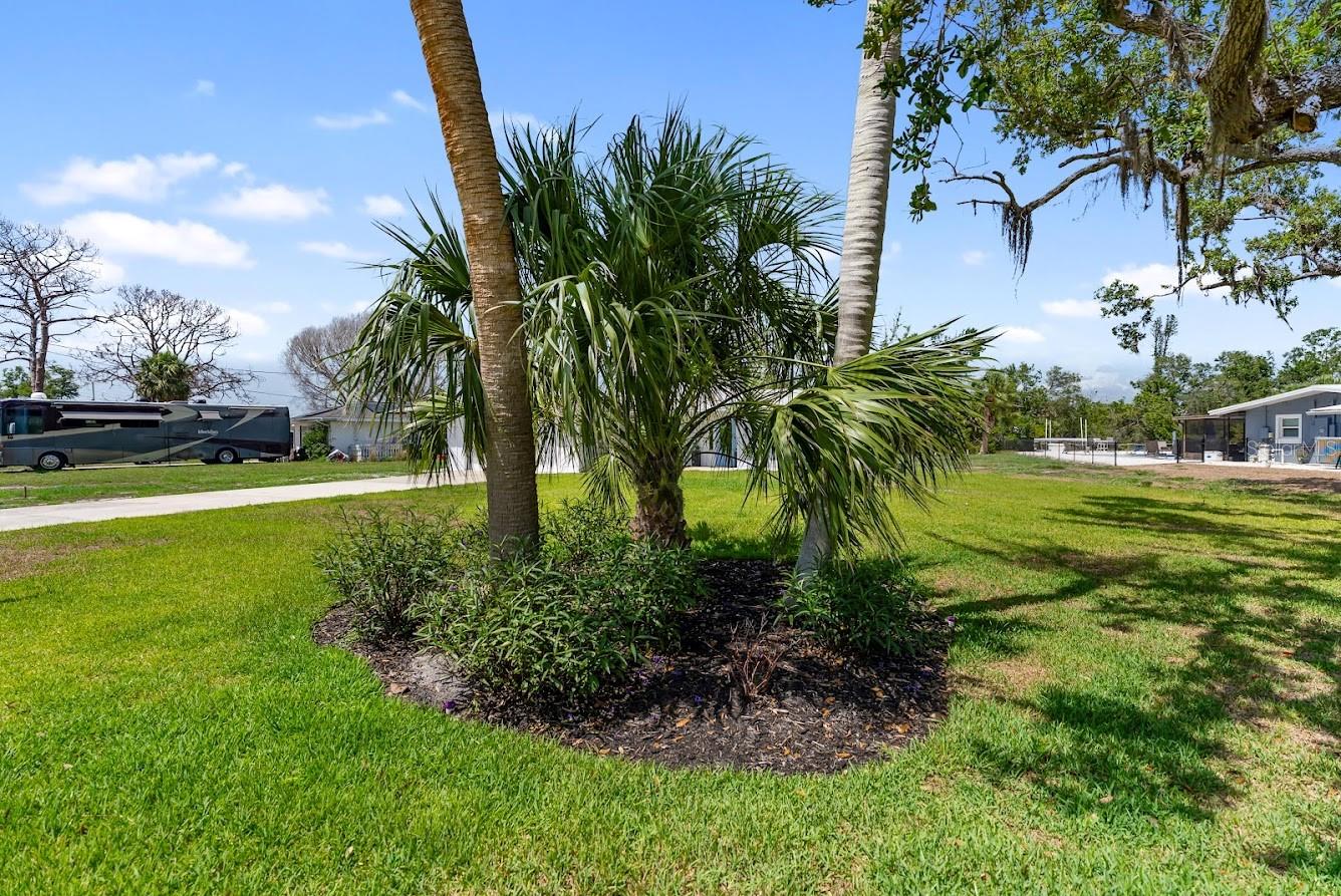 400 DONA DR — photo 41