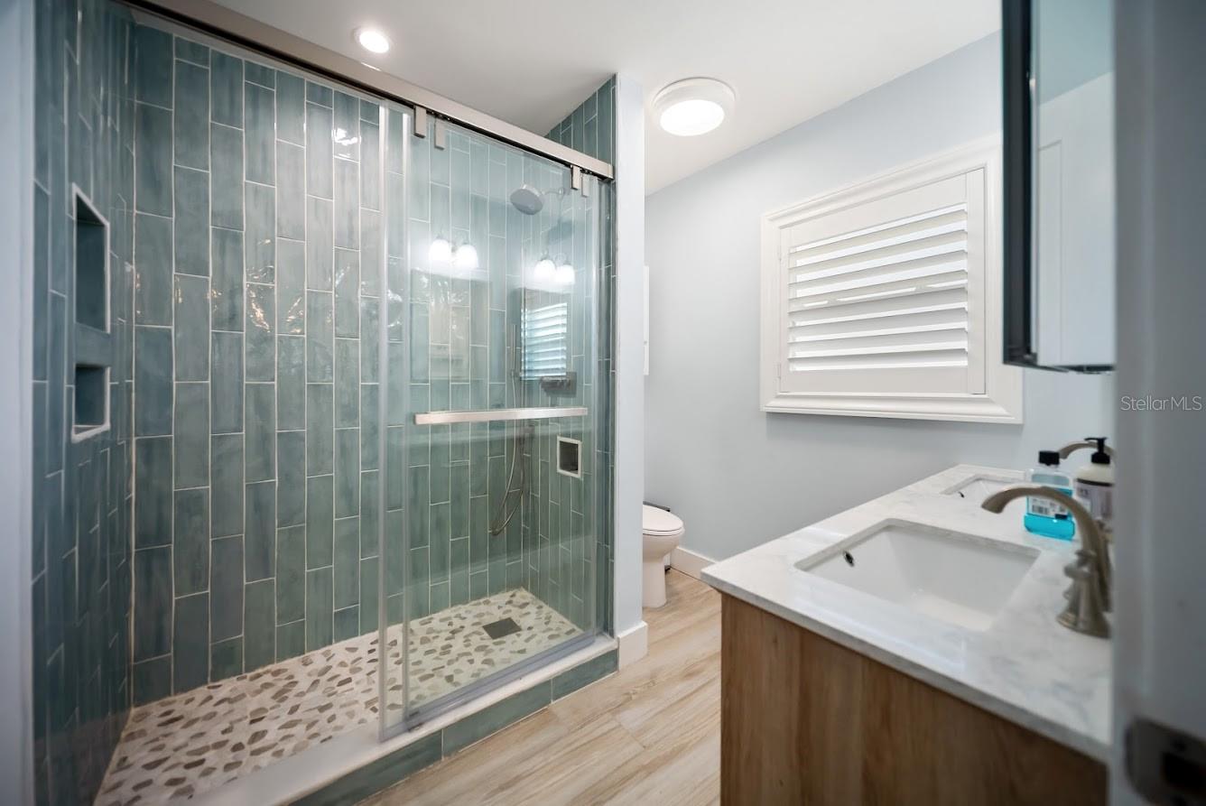 400 DONA DR — photo 22